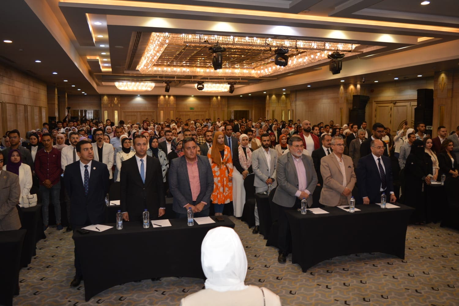 الاتحاد المصري لطلاب كلية الصيدلة لانطلاق النسخة الرابعة EPSF Conference 1 أستاذ بجامعة القاهرة: الوقاية والاكتشاف المبكر يرفعان نسب الشفاء ويقللان الأعباء الاقتصادية
