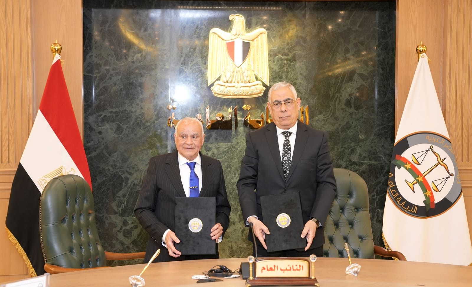 IMG 20250418 WA0022 حقوق عين شمس تستضيف ندوة دولية حول النظام القضائي توقيع بروتوكول تعاون بين النيابة العامة المصرية والجامعات الأوروبية في مصر (EUE) موقع في الجامعة
