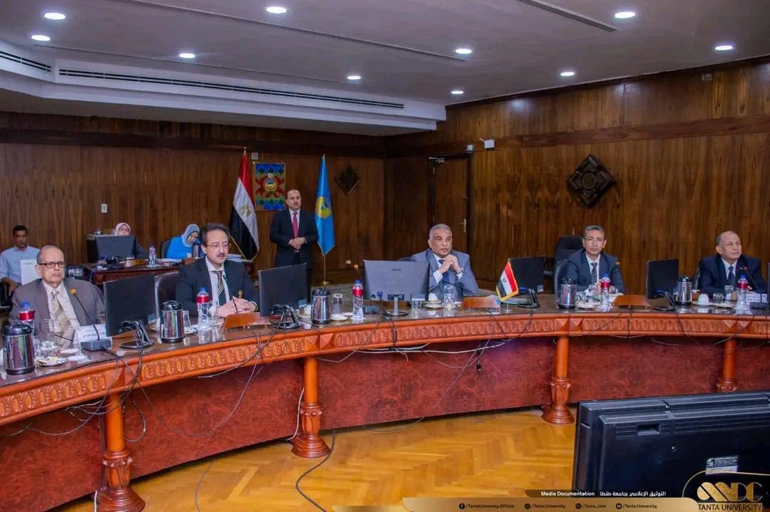 مجلس جامعة طنطا يحدد آليات دعم الطلاب وتوجية مشروعات التخرج لخدمة التنمية المحلية والقومية 1 IMG 20250427 WA0010 طنطا مجلس جامعة طنطا يحدد آليات دعم الطلاب وتوجية مشروعات التخرج لخدمة التنمية المحلية والقومية موقع في الجامعة