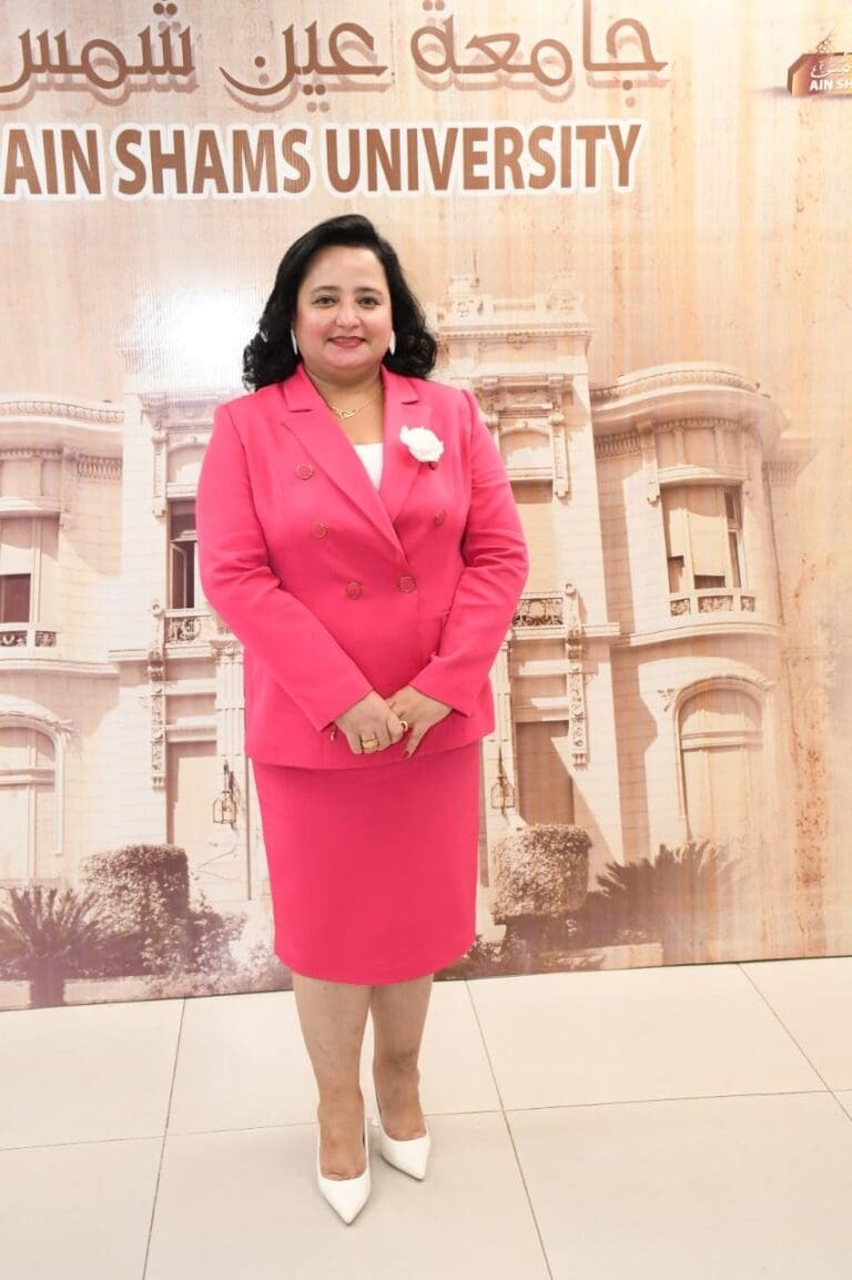 الدكتورة هبة صلاح حامد بالمركز الأول في جائزة "يوسف بن سعيد لوتاه للعلماء الشباب" 2025 1 IMG 20250428 WA0138 الدكتورة هبة صلاح الدكتورة هبة صلاح حامد بالمركز الأول في جائزة "يوسف بن سعيد لوتاه للعلماء الشباب" 2025 موقع في الجامعة