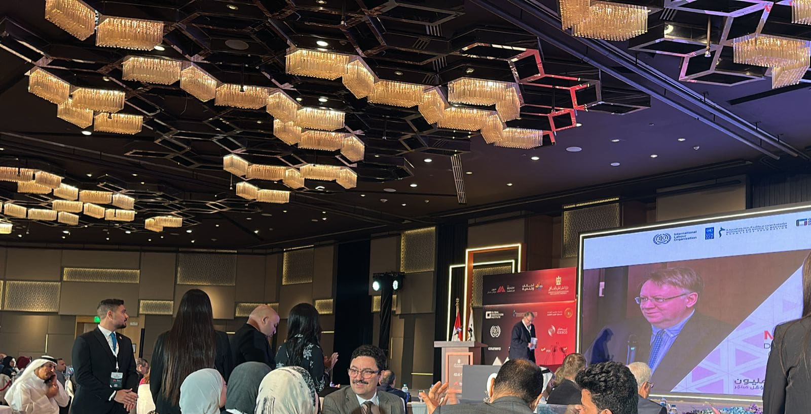 IMG 20250428 WA0158 وزير التعليم العالي وزير التعليم العالي يفتتح فعاليات النسخة الثانية من مبادرة كن مستعدًا موقع في الجامعة