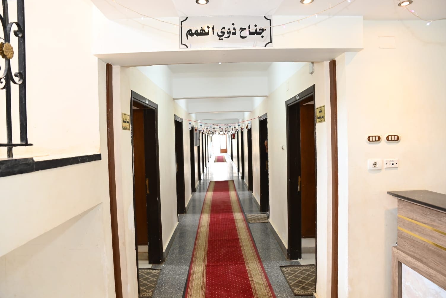 رئيس جامعة أسيوط يتفقد جناح ذوي الهمم بقطاع المدن الجامعية لمتابعة أعمال الصيانة 1 IMG 7526 جامعة رئيس جامعة أسيوط يتفقد جناح ذوي الهمم بقطاع المدن الجامعية لمتابعة أعمال الصيانة موقع في الجامعة