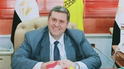 وكيل تعليم شمال سيناء يوجه بابتكار أساليب غير تقليدية لجذب الطلاب للمدرسة ويشيد بنظام "البوكليت" 1 IMG 7598 وكيل وكيل تعليم شمال سيناء يوجه بابتكار أساليب غير تقليدية لجذب الطلاب للمدرسة ويشيد بنظام "البوكليت" موقع في الجامعة