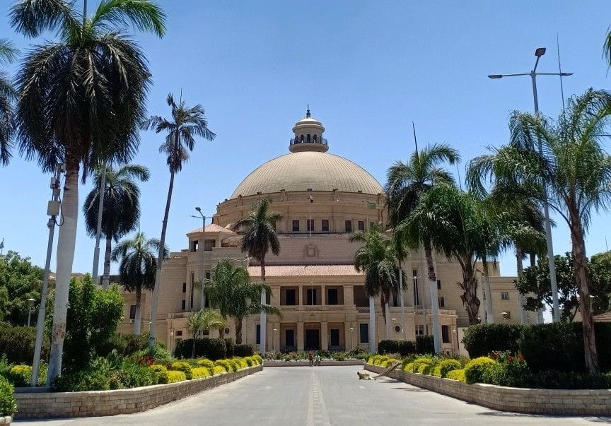 قائمة الجامعات الحكومية المعتمدة في مصر - تقرير 1 قائمة الجامعات الحكومية المعتمدة في مصر