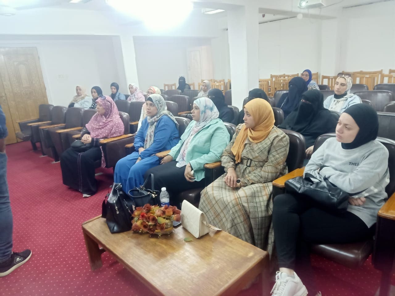 c38524d8 098f 4d90 9944 7c1ac8cb973e منحة سفر جامعة قناة السويس برنامجا تدريبيا حول المخدرات وتأثيرها على الشباب بمشاركة واسعة من قطاعات مجتمعية متعددة موقع في الجامعة