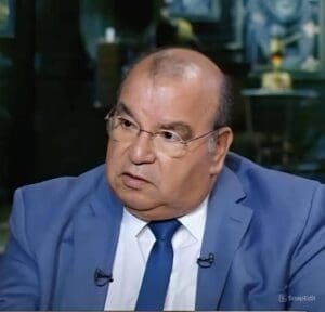 الأستاذ رفعت فياض