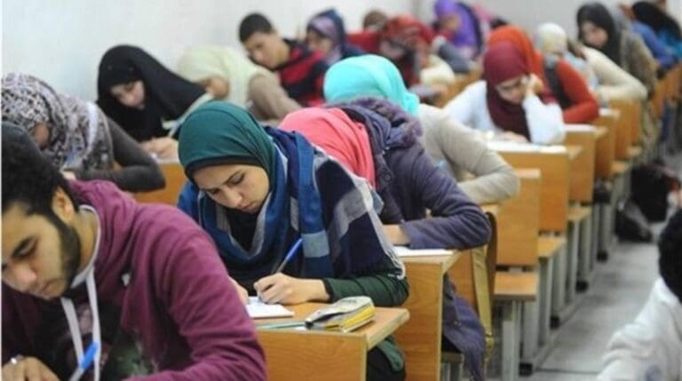 46 سؤالًا بنظام جديد.. كل ما تريد معرفته عن امتحان الكيمياء لـ الثانوية العامة 2025 7 17211115728301202403181038173817 الجامعة الألمانية بالقاهرة 46 سؤالًا بنظام جديد.. كل ما تريد معرفته عن امتحان الكيمياء لـ الثانوية العامة 2025 موقع في الجامعة