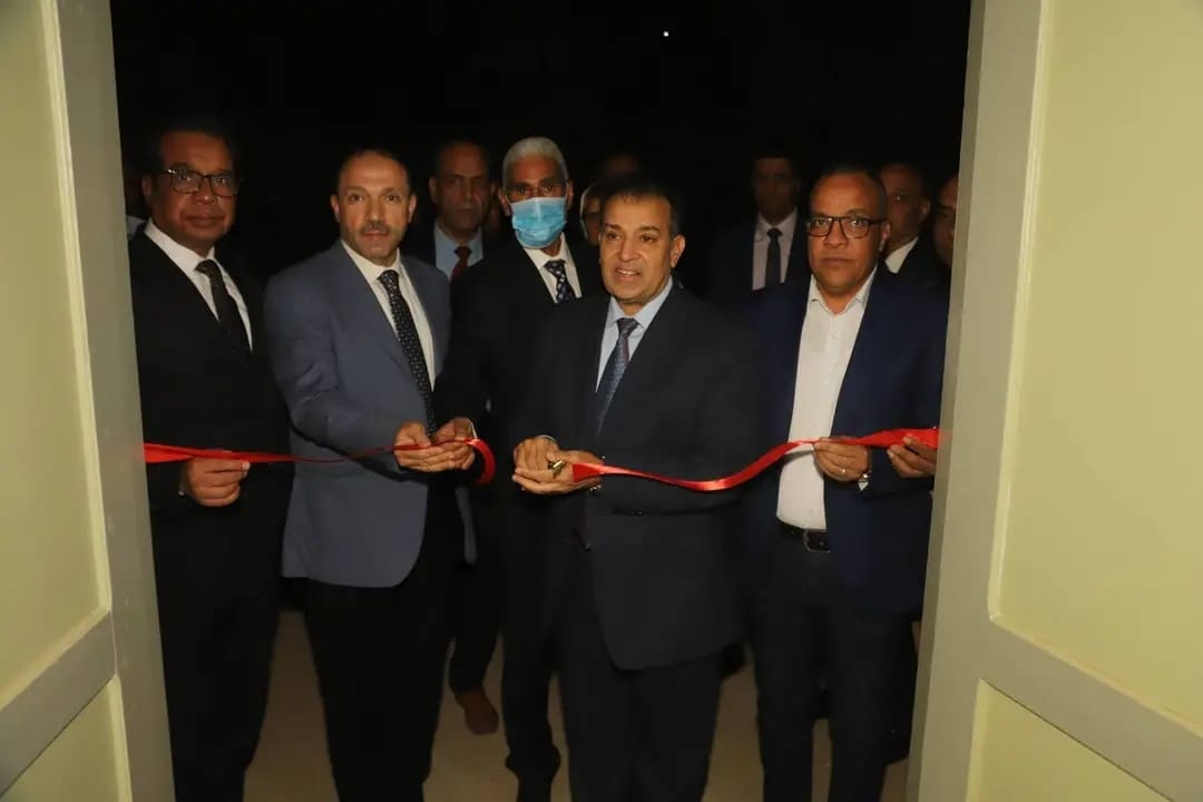 رئيس جامعة جنوب الوادي يفتتح عددا من المشروعات التطويرية.. تفاصيل 1 1746096551059 جامعة جنوب الوادي رئيس جامعة جنوب الوادي يفتتح عددا من المشروعات التطويرية.. تفاصيل موقع في الجامعة