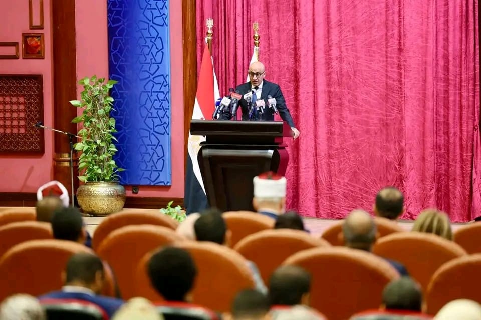 1746530847352 التقرير وزير التعليم: نثمن دور مؤسسة الأزهر الشريف في إرساء مبادئ العمل التطوعي والتسامح ونبذ العنف موقع في الجامعة