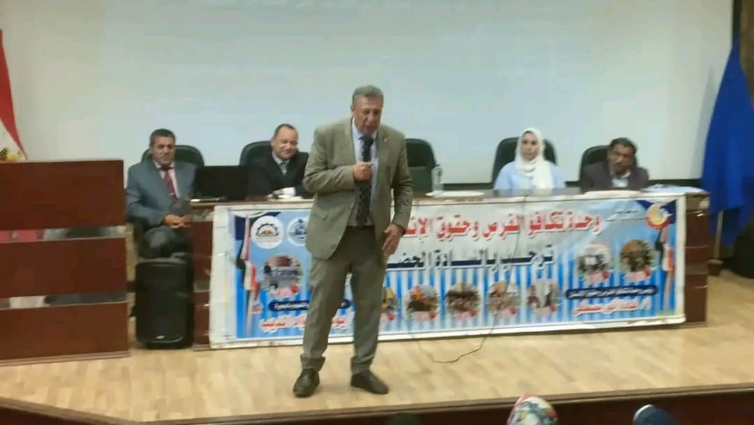 1746534960970 الثانوية العامة وكيل تعليم البحيرة يشهد فعاليات الندوة التوعوية التى نظمتها وحدة تكافؤ الفرص موقع في الجامعة