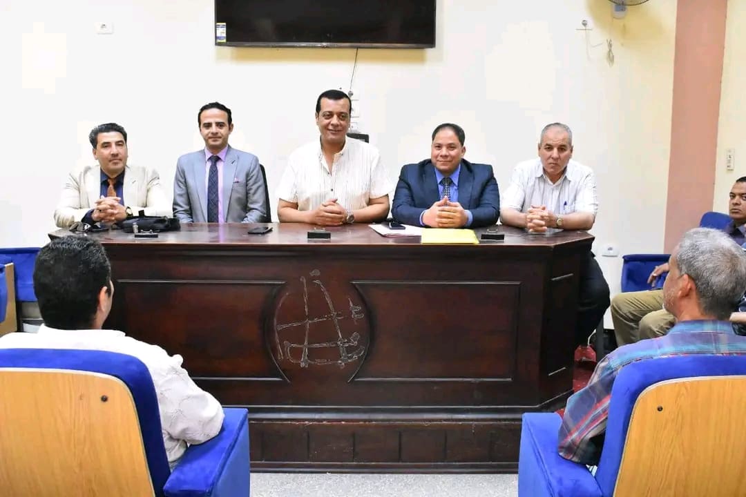 مدير تعليم سوهاج يتابع آليات انضباط أعمال امتحانات النقل والشهادات العامة والدبلومات الفنية 1 1747573799848 تعليم مدير تعليم سوهاج يتابع آليات انضباط أعمال امتحانات النقل والشهادات العامة والدبلومات الفنية موقع في الجامعة