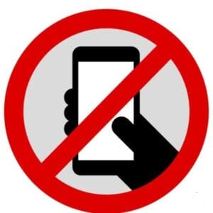 أبرزها عدم اصطحاب المحمول.. تشديدات صارمة من تعليم بني سويف لطلاب 2 أبرزها عدم اصطحاب المحمول.. تشديدات صارمة من تعليم بني سويف لطلاب