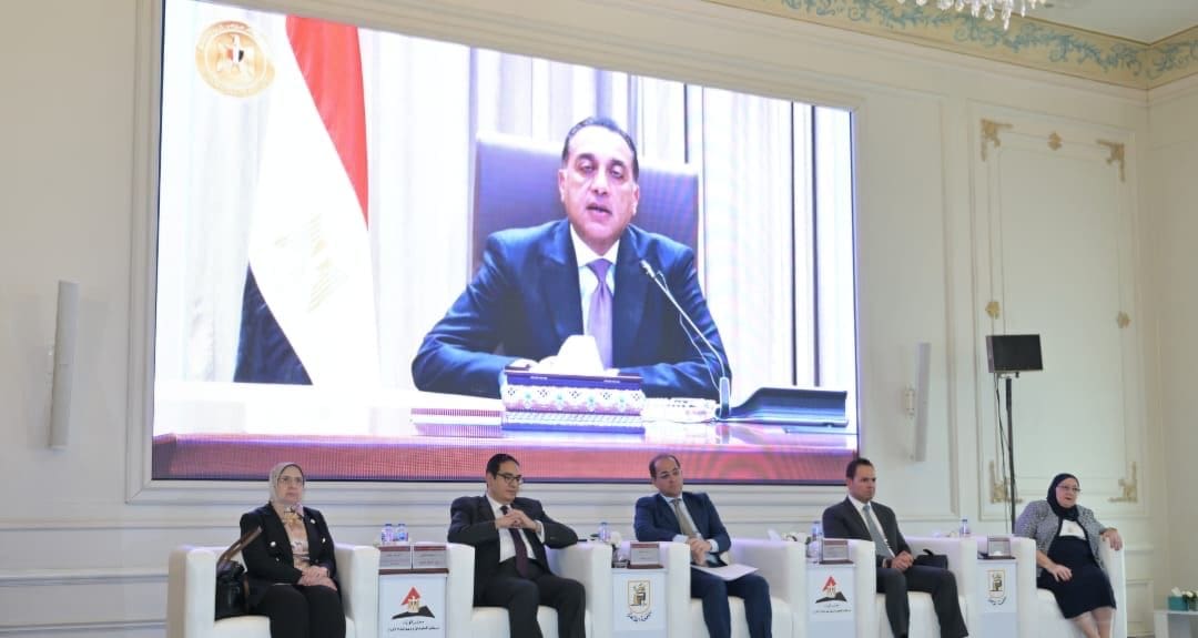 3d02c563 fa8e 453e 8eb6 6731fc27b4ff مصر إنطلاق فعاليات المؤتمر العلمي السنوي بالتعاون بين كلية الاقتصاد والعلوم السياسية بجامعة القاهرة ومركز المعلومات ودعم اتخاذ القرار بمجلس الوزراء موقع في الجامعة