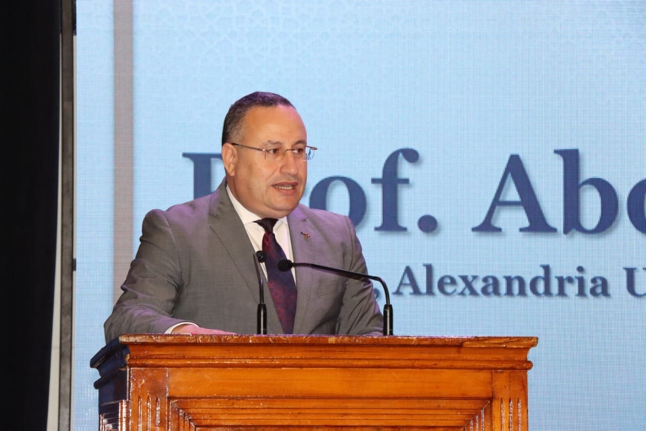 5cb09a03 313b 4779 b93e 3895a55e84c1 جامعة الإسكندرية رئيس جامعة الإسكندرية يشهد ورشة عمل بعنوان "تمويل ودعم الاتحاد الأوروبي للبحث العلمي والابتكار" بكلية الهندسة موقع في الجامعة