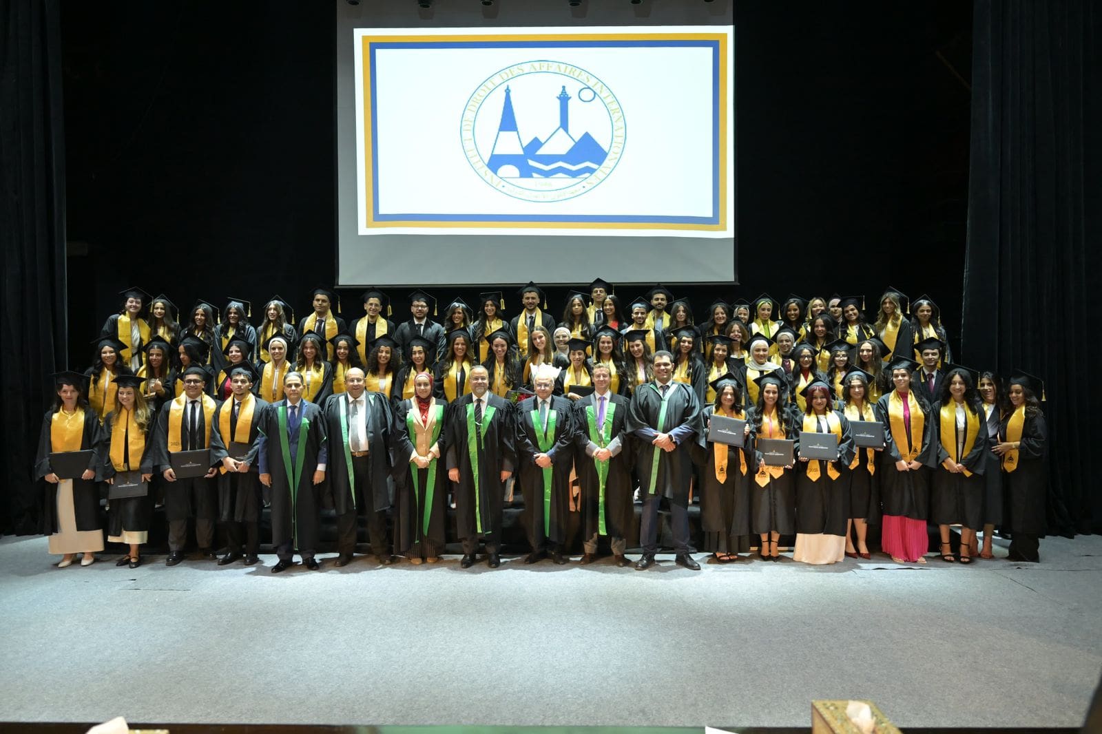 63e9df11 abe6 4e9f 9c4a d6f5098b5a3a جامعة القاهرة جامعة القاهرة تحتفل بتخريج دفعة جديدة من كلية حقوق السوربون موقع في الجامعة
