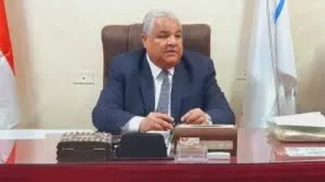تأجيل امتحانات الأربعاء بالأقصر إلى الاثنين بسبب الطقس وأعياد الإخوة المسيحيين 3 الدكتور صفوت جارح وكيل وزارة التربية والتعليم بمحافظة الأقصر