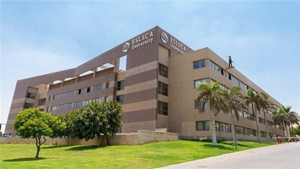 كل ما تحتاج معرفته عن جامعة إسلسكا 2025/2026.. التخصصات المصاريف والموقع الرسمي 10 جامعة إسلسكا