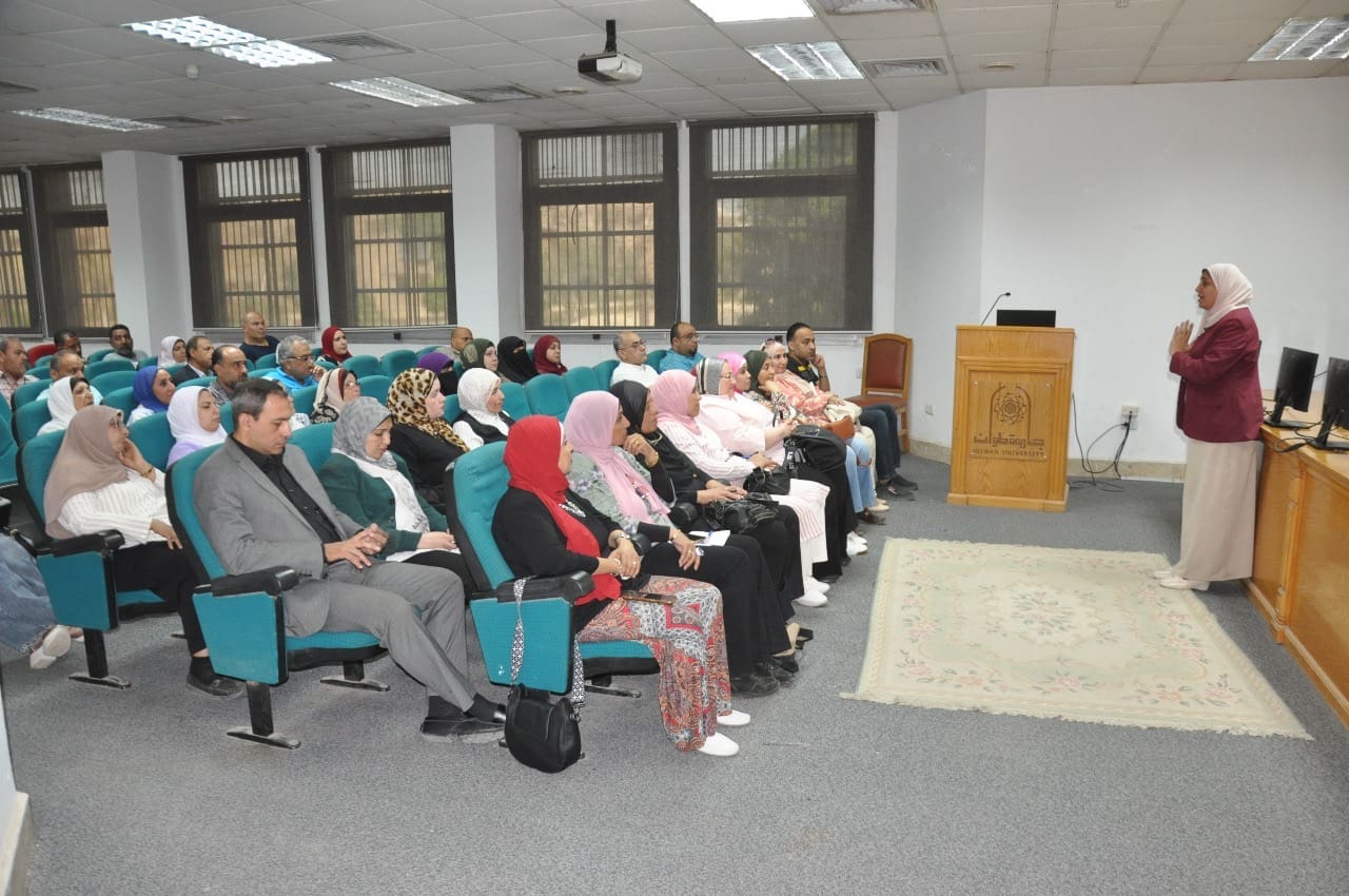 9e69d3c0 470b 42c4 9e51 b7642748c5c2 جامعة حلوان جامعة حلوان تواصل تأهيل كوادرها الإدارية بدورة متقدمة فى الإشراف والتواصل موقع في الجامعة