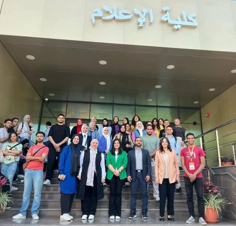 مركز التوظيف ينظم مبادرة "READY TO WORK" في كلية الإعلام جامعة عين شمس 2 FB IMG 1746424863168 جامعة قناة السويس مركز التوظيف ينظم مبادرة "READY TO WORK" في كلية الإعلام جامعة عين شمس موقع في الجامعة
