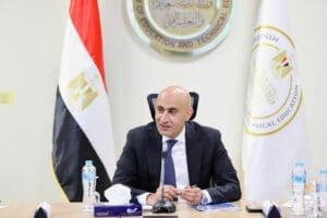 وزير التعليم يضع مدرسة «هابي لاند» تحت الإشراف المالي والإداري 4 وزير التربية والتعليم