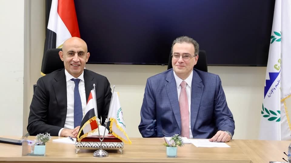 FB IMG 1746688356911 جامعة قناة السويس وزير التعليم يشيد بقرار الآلية الجديدة لنتيجة مسابقات وظائف المعلمين المساعدين موقع في الجامعة