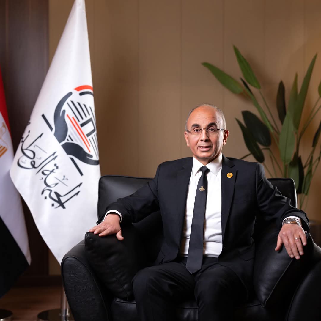 FB IMG 1747153786160 السيسي تعيين رئيس جامعة الزقازيق السابق أمينا للجبهة الوطنية بالمحافظة موقع في الجامعة