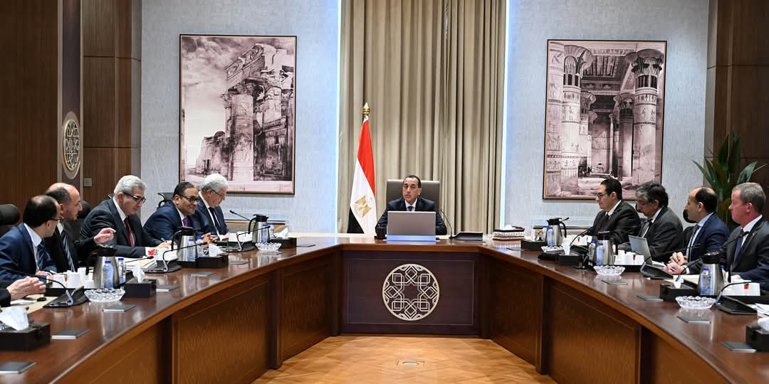 "علاج السرطان بالتكنولوجيا المتقدمة ".. مدبولي يبحث مع جامعة أكسفورد إطلاق مشروع قومي لعلاج الأورام 1 FB IMG 1747926997171 علاج السرطان "علاج السرطان بالتكنولوجيا المتقدمة ".. مدبولي يبحث مع جامعة أكسفورد إطلاق مشروع قومي لعلاج الأورام موقع في الجامعة
