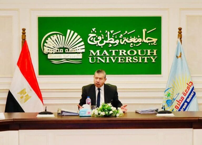 كلية جديدة للبنات.. الأزهر يفتتح فرعًا تعليميًا بمطروح بحضور رئيس الجامعة والمحافظ 6 FB IMG 1748446806043 الشهادات كلية جديدة للبنات.. الأزهر يفتتح فرعًا تعليميًا بمطروح بحضور رئيس الجامعة والمحافظ موقع في الجامعة