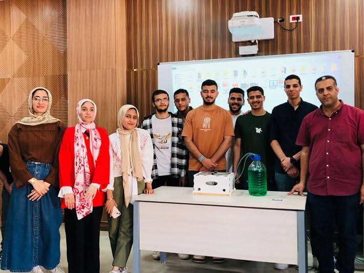 طلاب هندسة جامعة المنصورة الأهلية يبدعون في اليوم العلمي لمقرر "أساسيات الحرارة والموائع" 2 FB IMG 1748679918128 هندسة طلاب هندسة جامعة المنصورة الأهلية يبدعون في اليوم العلمي لمقرر "أساسيات الحرارة والموائع" موقع في الجامعة