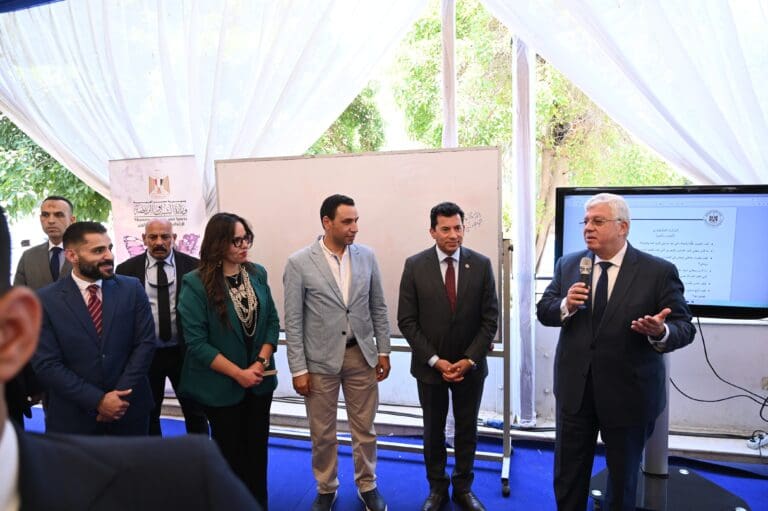 انطلاق برنامج «اعرف نفسك» بالتعاون بين التعليم العالي والشباب لبناء وعي الطلاب.. صور 16 IMG 20250505 WA0222 فعاليات انطلاق برنامج «اعرف نفسك» بالتعاون بين التعليم العالي والشباب لبناء وعي الطلاب.. صور موقع في الجامعة