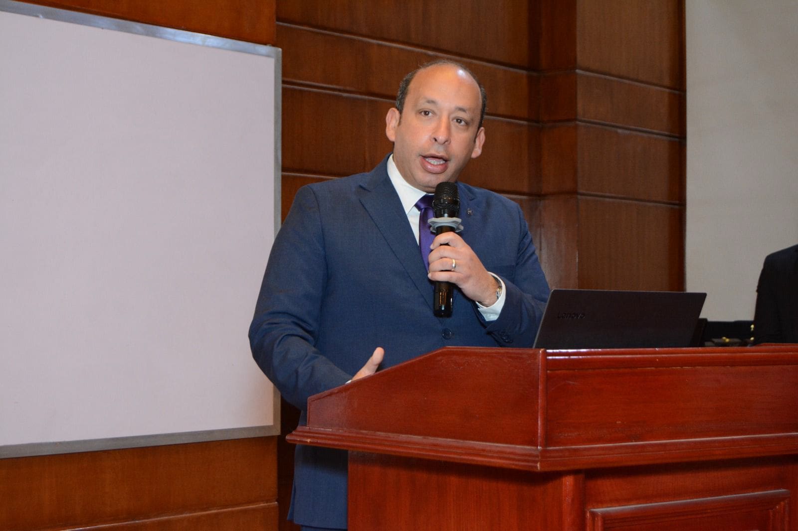 IMG 20250506 WA0014 قصر العيني المؤتمر الدولي السنوي بكلية طب قصر العيني.. دمج التقنيات الحديثة والتقليدية في مكافحة العدوى الطفيلية موقع في الجامعة