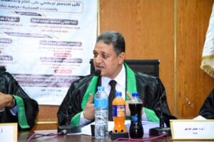 "الاندماج الإعلامي وتأثيره على المحتوى الرقمي".. جامعة سوهاج تمنح درجة الدكتوراه للباحث أحمد جعفر محمد 7 "الاندماج الإعلامي وتأثيره على المحتوى الرقمي".. جامعة سوهاج تمنح درجة الدكتوراة للباحث أحمد جعفر محمد