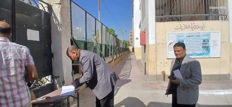 تعليم المنيا: إحالة إدارة المدرسة التجريبية للشئون القانونية.. تفاصيل 8 تعليم المنيا