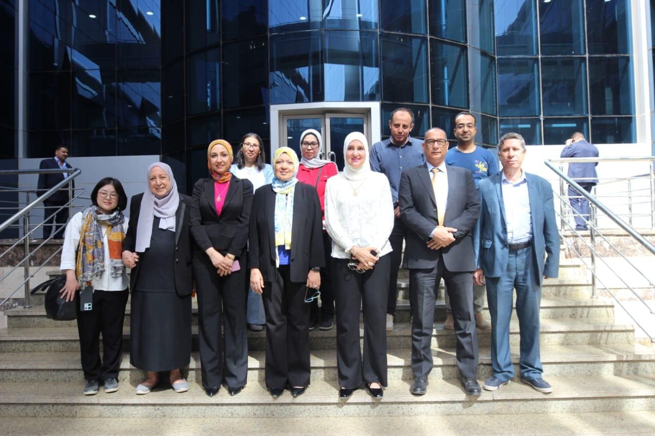 IMG 20250512 WA0032 جامعة عين شمس «تطوير التعليم بالوزراء» يبحث التعاون مع بحوث الإلكترونيات ومدينة العلوم في التدريب وريادة الأعمال موقع في الجامعة