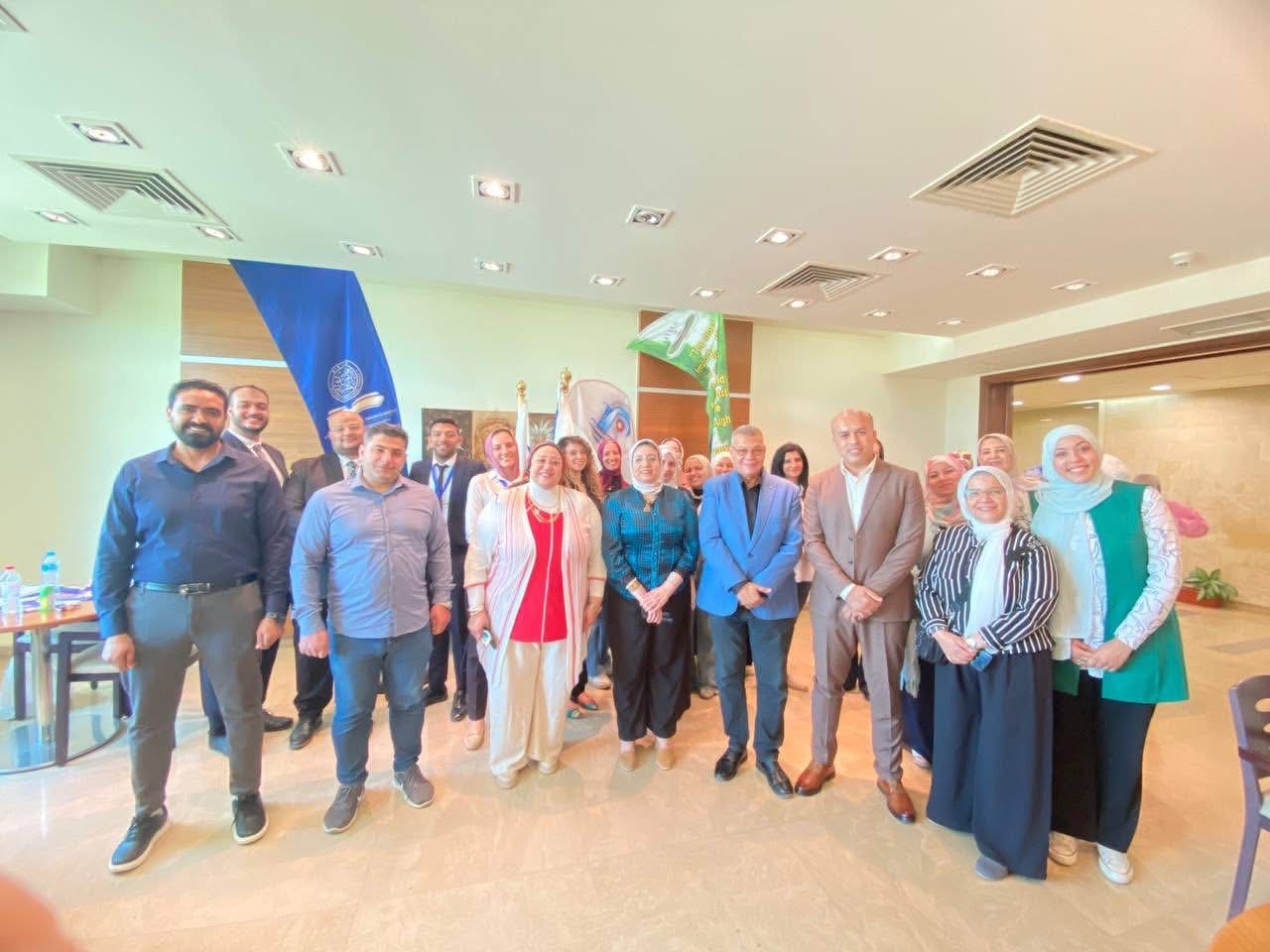 IMG 0460 الجامعة العربية المفتوحة انعقاد الملتقى التوظيفي الأول لمعلمي اللغة الإنجليزية بالجامعة العربية المفتوحة بمصر موقع في الجامعة