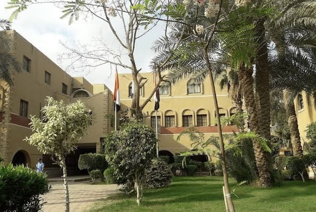 IMG 0552 معهد الفراعنة معهد الفراعنة العالي للحاسب ونظم المعلومات والإدارة بالمريوطية - الهرم.. التخصصات والمصاريف موقع في الجامعة