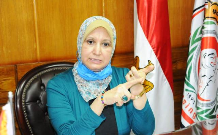 كوثر محمود: التمريض بدأ من خيمة وانتقل لكليات مصر 6 الدكتورة كوثر محمود نقيب التمريض وعضو مجلس الشيوخ