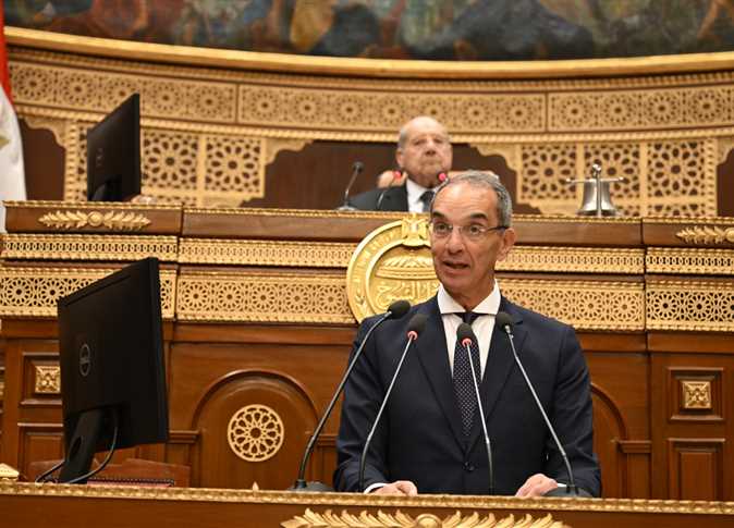 وزير الاتصالات: تأهيل 1000 طالب سنويا عبر مبادرة "مهارات سيبرانية لينضموا لكوادر الأمن السيبراني" 1 وزير الاتصالات: تأهيل 1000 طالب سنويا عبر مبادرة "مهارات سيبرانية لينضموا لكوادر الأمن السيبراني