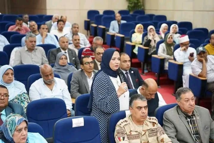 ماراثون الثانوية على أبواب مطروح.. استعدادات قصوى وتأمين شامل للطلاب والمراقبين 6 1748851998838 المراقبين ماراثون الثانوية على أبواب مطروح.. استعدادات قصوى وتأمين شامل للطلاب والمراقبين موقع في الجامعة