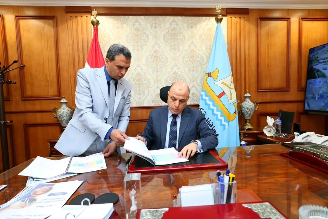 1750668719080 التاريخ محافظ كفر الشيخ يعتمد نتيجة الإعدادية 2025 بنسبة نجاح 80.17%.. رابط سريع ومباشر موقع في الجامعة