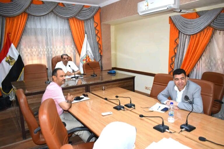 غرفة عمليات تعليم جنوب سيناء تواصل رصد امتحانات الثانوية العامة.. وتشدد: لا تهاون مع الغش أو الشغب 13 1750751398657 الثانوية غرفة عمليات تعليم جنوب سيناء تواصل رصد امتحانات الثانوية العامة.. وتشدد: لا تهاون مع الغش أو الشغب موقع في الجامعة