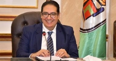 رئيس جامعة القاهرة يهنئ الرئيس السيسي والشعب المصري بالذكرى الـ 12 لثورة 30 يونيو 4 202407311031443144 الثانوية رئيس جامعة القاهرة يهنئ الرئيس السيسي والشعب المصري بالذكرى الـ 12 لثورة 30 يونيو موقع في الجامعة