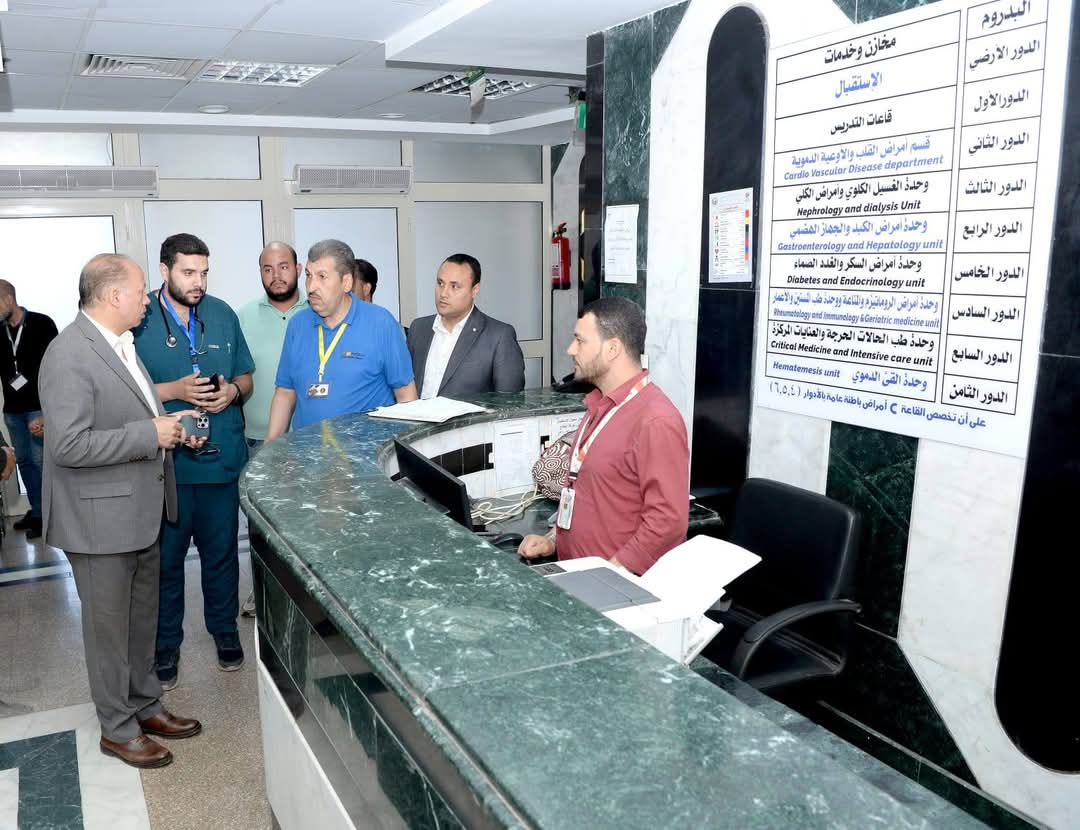 FB IMG 1749378941403 قسطرة في زيارة مفاجئة خلال إجازة العيد.. رئيس جامعة المنصورة يتفقد مستوى الخدمات الطبية بالمستشفيات الجامعية موقع في الجامعة