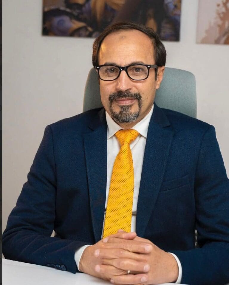 الدكتور محمد عصمت رمضان رئيسًا لقسم جراحة الأورام بطب بنين جامعة الأزهر 16 FB IMG 1750076440317 الوادي الجديد الدكتور محمد عصمت رمضان رئيسًا لقسم جراحة الأورام بطب بنين جامعة الأزهر موقع في الجامعة