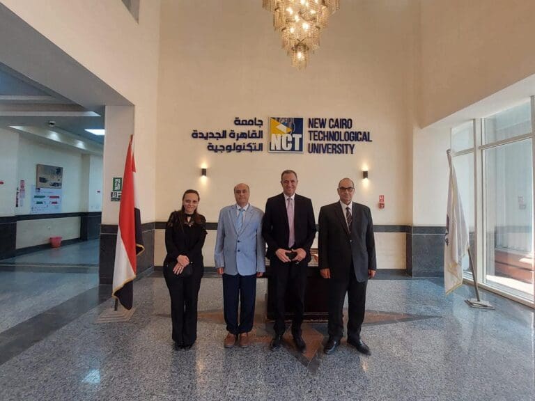 جامعة القاهرة الجديدة التكنولوجية تناقش خطة التدريب الصيفي لطلاب برنامج الأطراف الصناعية 15 FB IMG 1750341606609 جامعة جامعة القاهرة الجديدة التكنولوجية تناقش خطة التدريب الصيفي لطلاب برنامج الأطراف الصناعية موقع في الجامعة