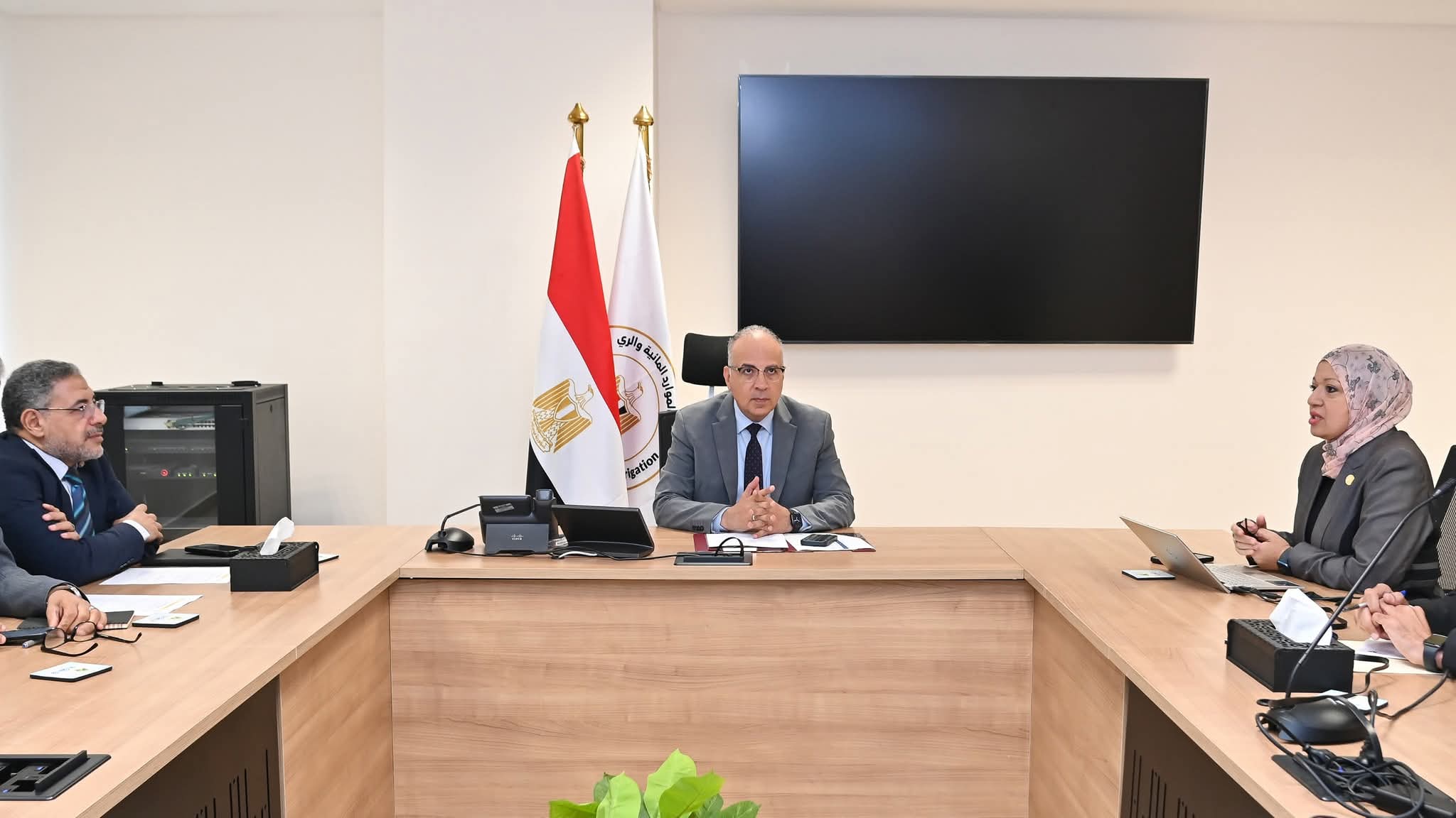 FB IMG 1750839394772 رسالة "جامعة الغذاء".. شراكة ثلاثية لتأهيل كوادر المستقبل ودعم الأمن الغذائي بمناهج ذكية موقع في الجامعة