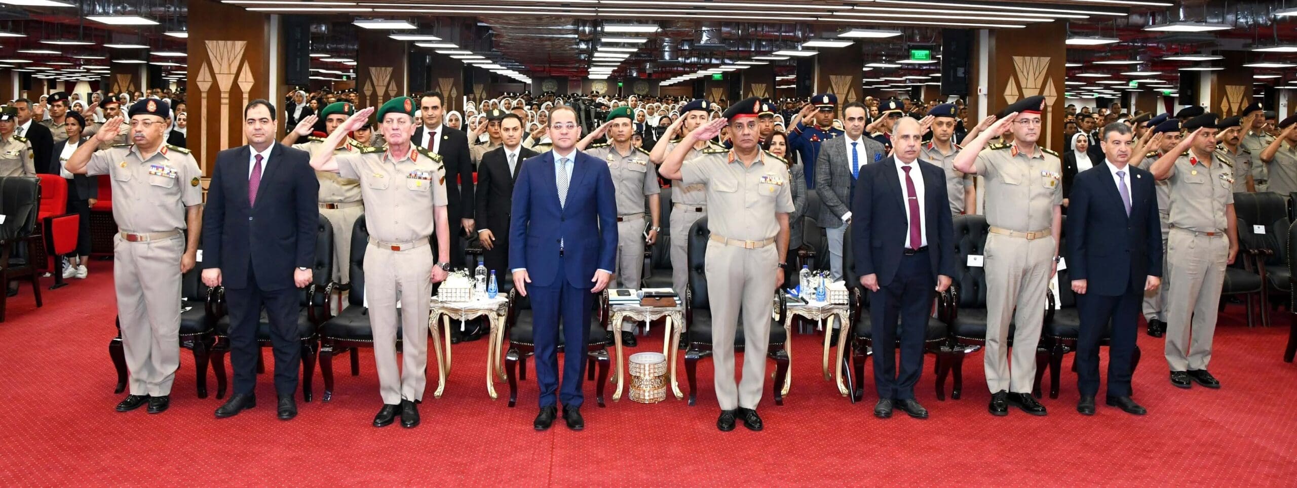 FB IMG 1751186413471 scaled معهد الأكاديمية العسكرية المصرية تحتفل بتخريج دفعات جديدة من كوادر النقل والمالية موقع في الجامعة