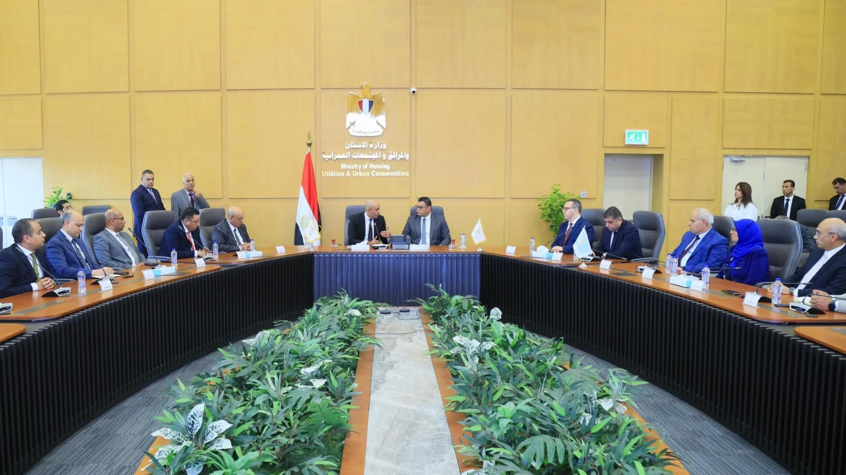 FB IMG 1751267834654 النجاح التعليم: خطة استراتيجية شاملة لإدارة المدارس الدولية وتعزيز الشراكات التعليمية العالمية موقع في الجامعة
