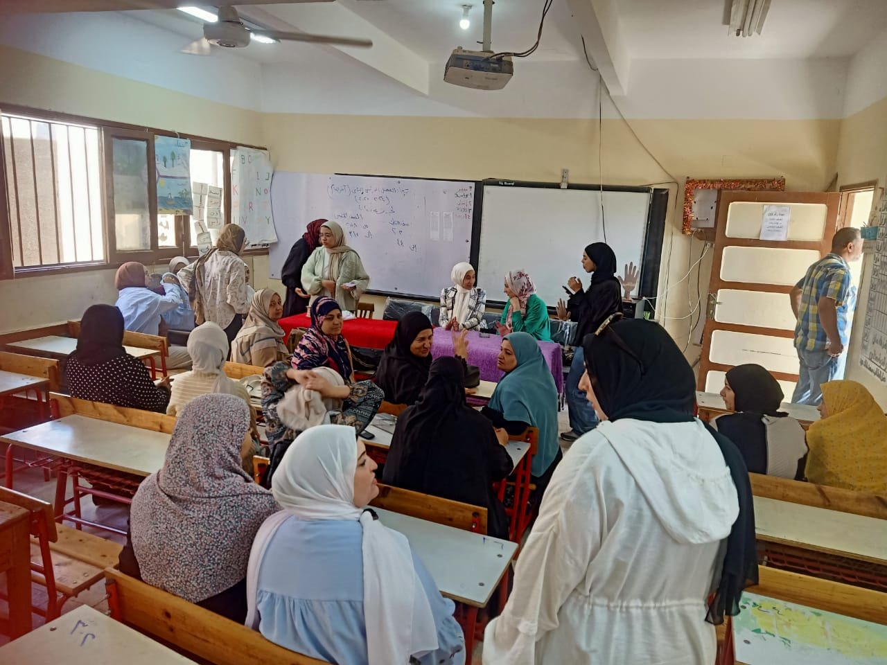 كلية الطب جامعة قناة السويس تواصل جهودها المجتمعية بحملات طبية شاملة لخدمة قرى الإسماعيلية
