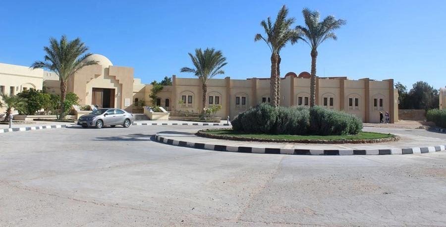IMG 20250611 WA0006 الوزراء "تعليم مجاني وفرص واعدة".. كل ما تريد معرفته عن المعهد الفني للتمريض في الجونة موقع في الجامعة